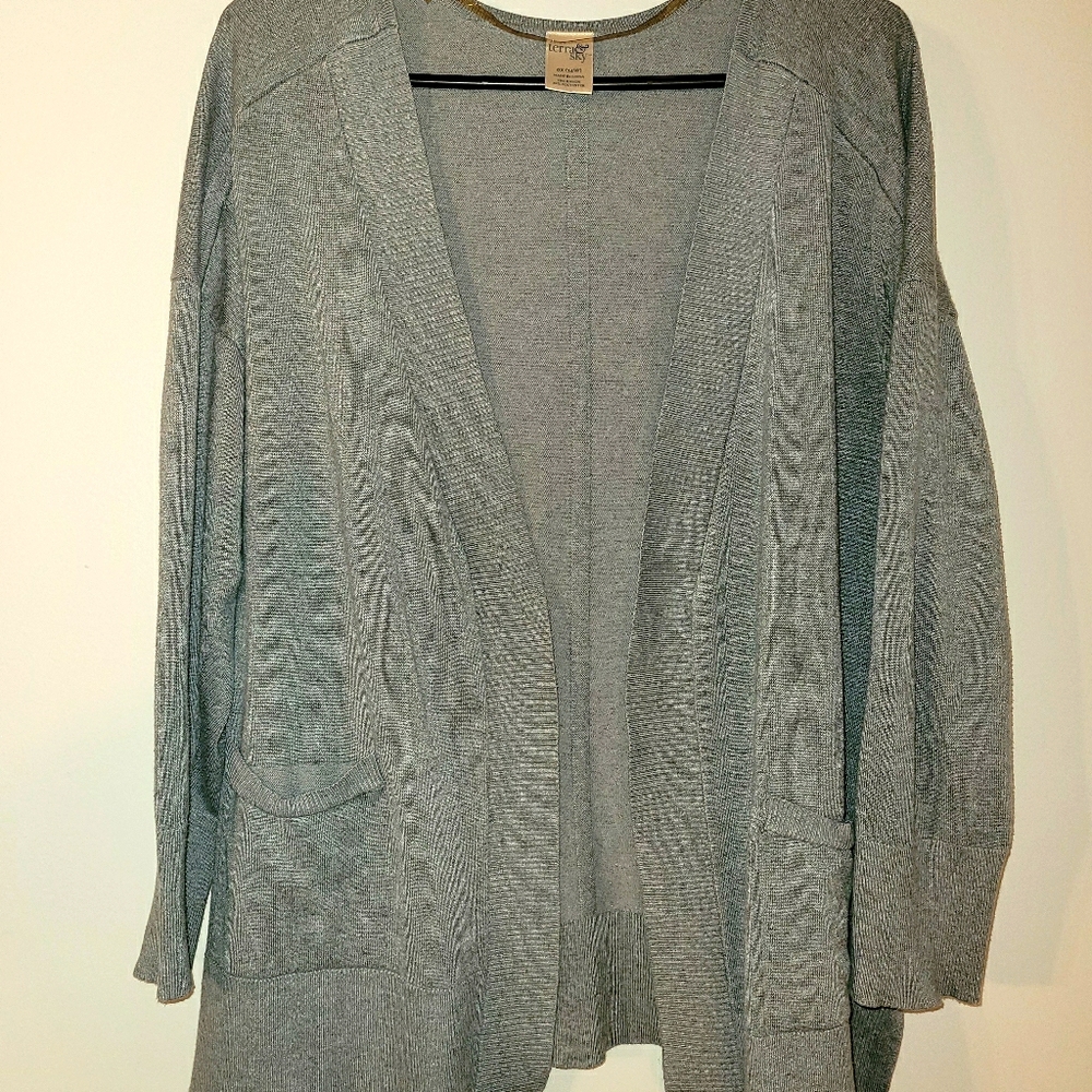 5 for $25!  Terra&Sky gray cardigan